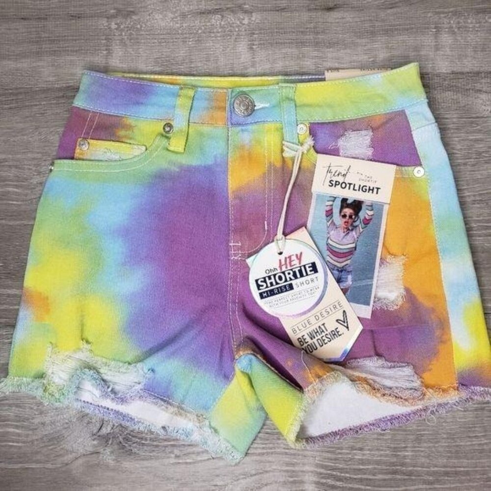 NWT Tie-Dye Ripped Denim Shorts Hi-Rise Shortie Blue Desire Womens shorts size 1